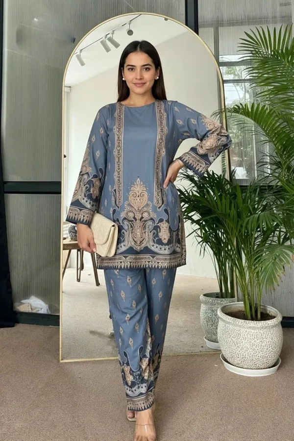 Blue_Japanese_Crepe_Straight_Kurta_Pant_Set_For_Women