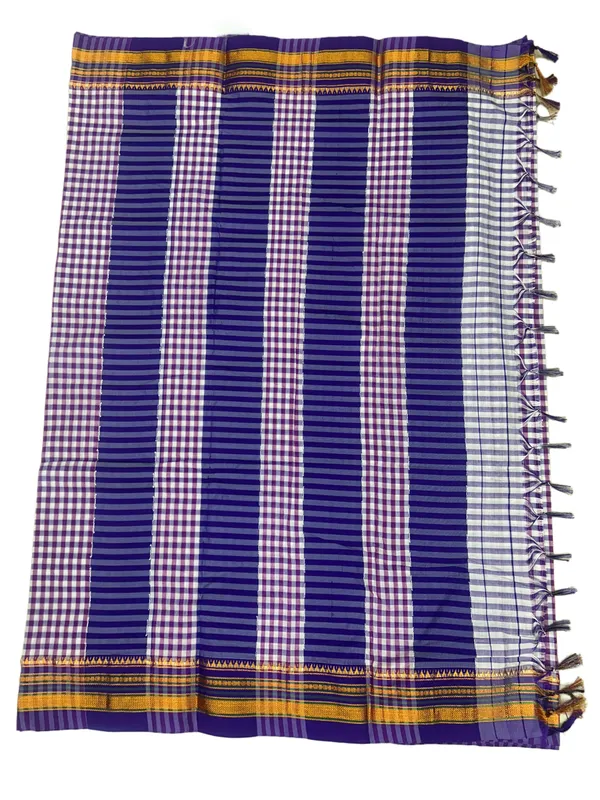 Cheqs_design_cotton_saree_with_chit_pallu