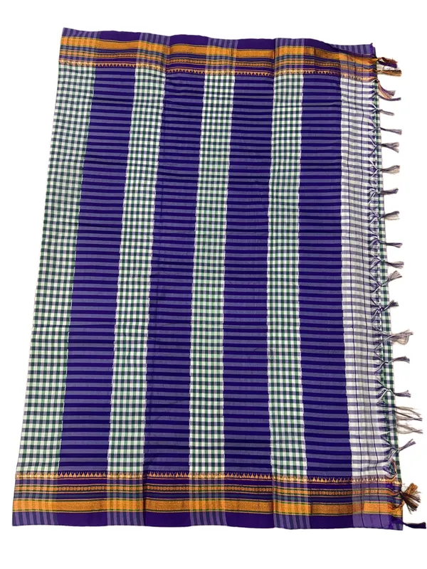 Cheqs_design_cotton_saree_with_chit_pallu