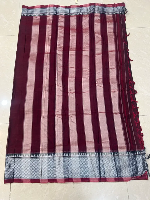 Maroon_100%_Cotton_Silver_Saree_For_Women