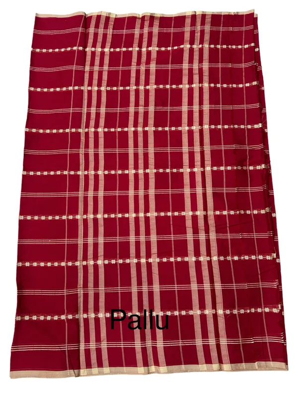 Handloom_Narayanpet_Pure_Cotton_Saree_with_Traditional_Butta_Design_&_Contrast_Border_|_Soft_Lightweight_Cotton_Saree_|_6.20_m_with_Running_Blouse_Piece
