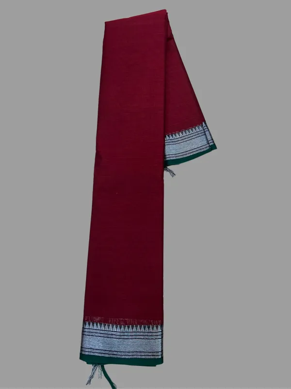 Narayanpet_Cotton_Saree_with_Silver_Zari_Border_&_Checked_Pallu
