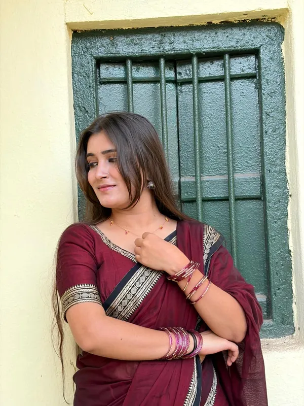 Rudrakshi_border_Pure_Narayanpet__cotton__saree_100%
