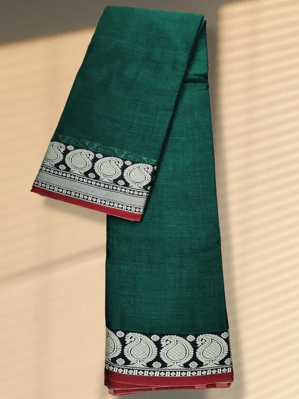 Mango_thread_Border_mercerised_naraynpet_cotton_100%_with_6.20_m_saree_&_0.80_cm_running_blouse__green