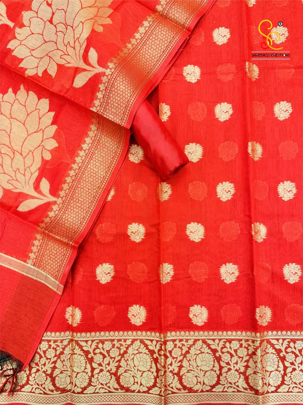 Red_Banarasi_Women's_Unstitched_Suit_Material_With_Dupatta_For_Women