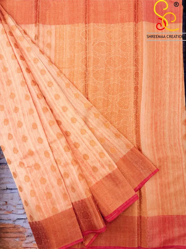 Peach_Banarasi_Linen_Saree_with_Zari_Border_–_Elegance_in_Every_Thread_For_Women