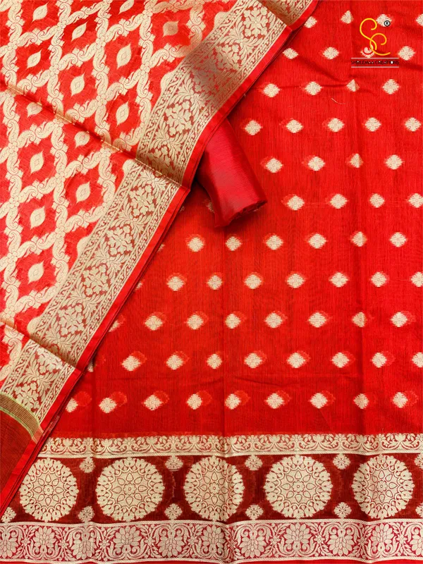 Red_Banarasi_Women's_Unstitched_Suit_Material_With_Dupatta_For_Women