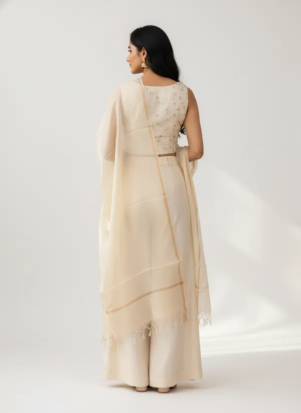 Cream_Banarasi_Plain_Dupatta_with_Zari_Border_for_Women_|_Lightweight_Traditional_Ethnic_Dupatta