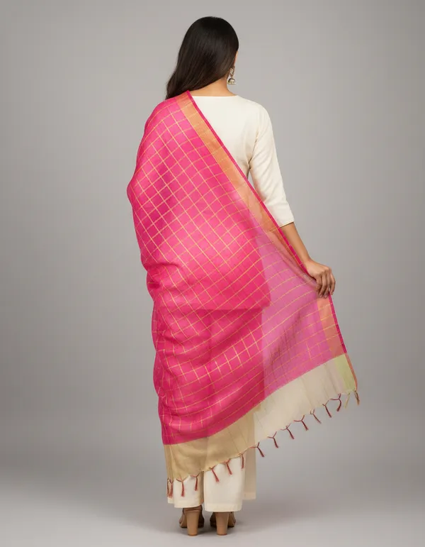 Rani_Pink_Banarasi_Thread_Work_Checkered_Dupatta_For_Women