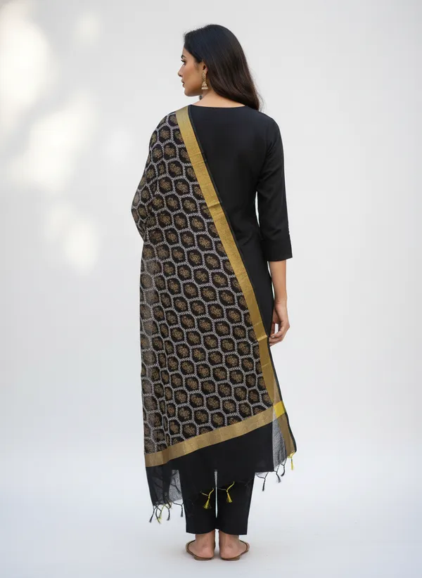 Black_Banarasi_Cotton_Printed_Dupatta