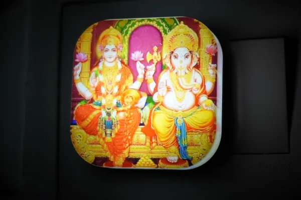 White_Polycorbonate_Gift_Light_Goddess_Lakshmi_&_Ganesha_For_Home_Decor_(5.5Cm)