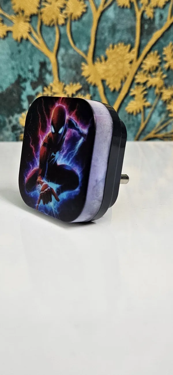 White_Polycorbonate_Gift_Light_Spider_Man_For_Home_Decor_(5.5Cm)