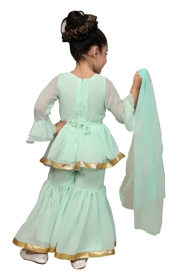 green_sarara_