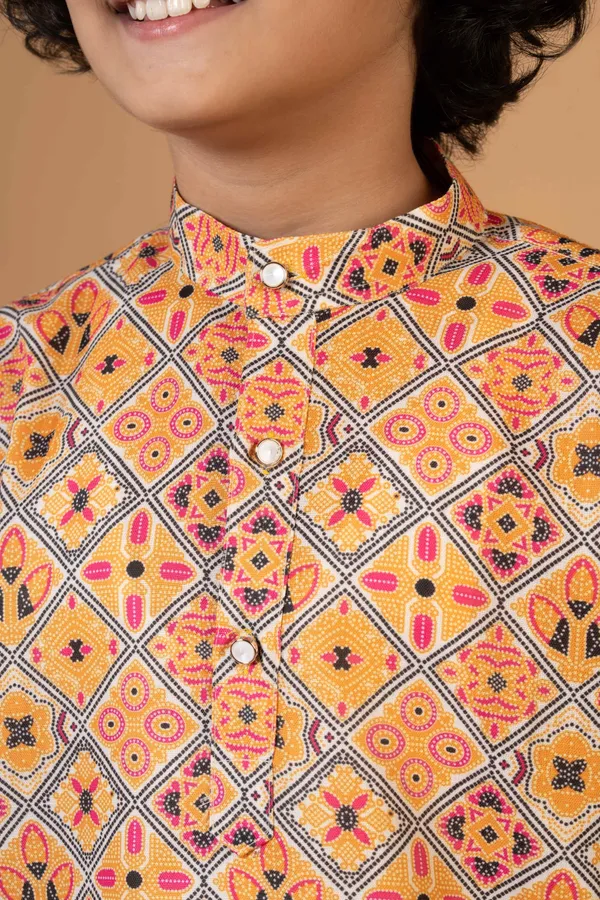 Mustard_Cotton_Blend_Kurta_And_Pyjama_Set_Printed_For_Boys