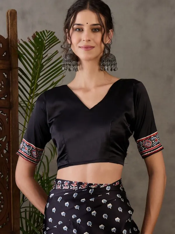 Saree_Staylish_Black_Ajrakh_Saree_With_Blouse_For_Women.