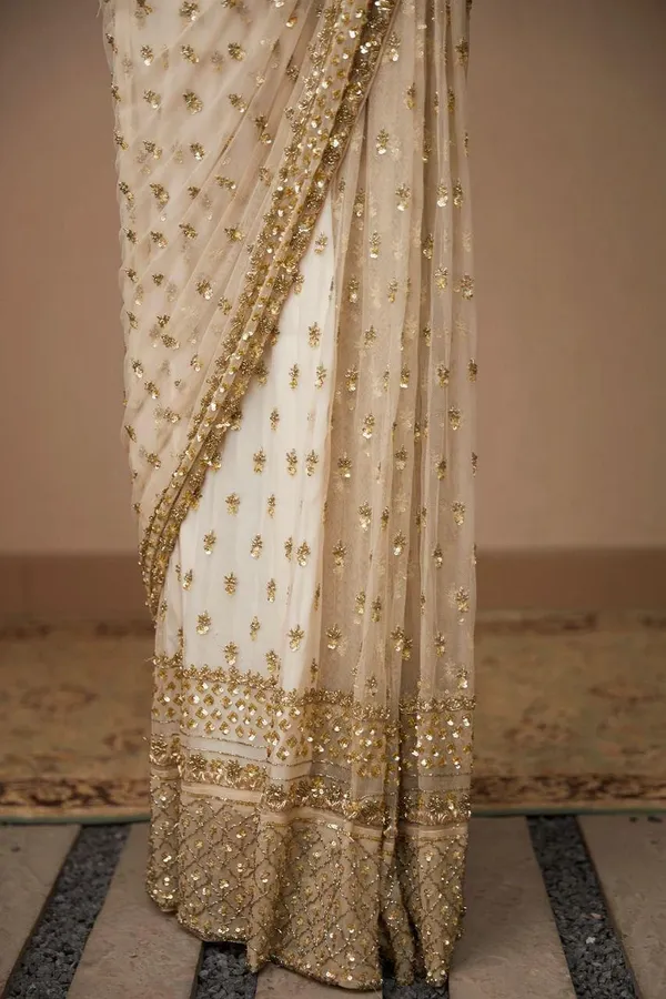 Butterfly_Net_Saree_with_Sequins_&_Dori_Embroidery_with_Unstitched_Blouse.
