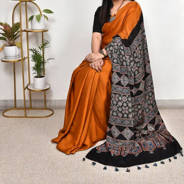 Mustered_Plain__Digital_Print_Modal_Silk_Saree
