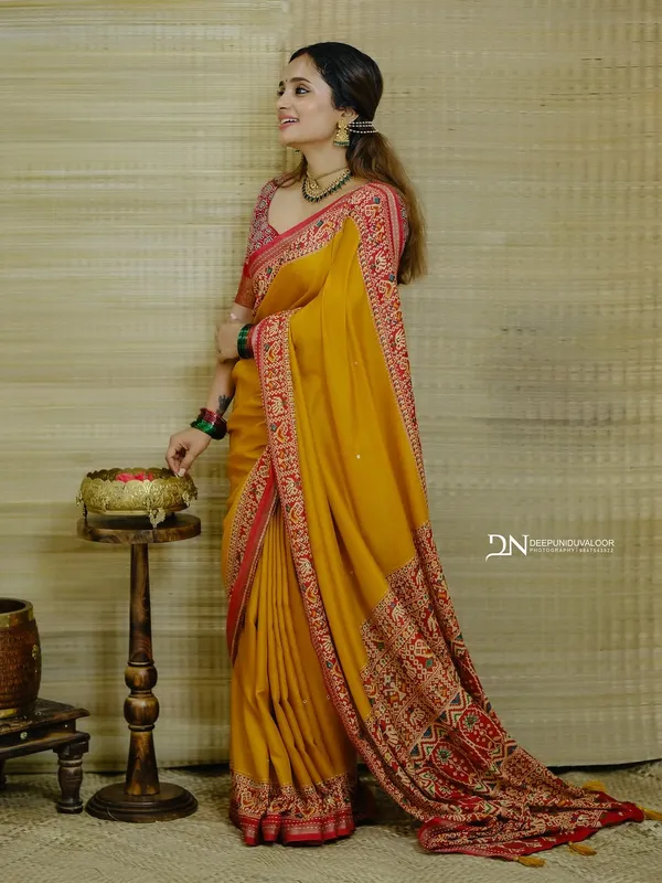 MUSTARD_YELLOW_MULCOTTON_SAREE.