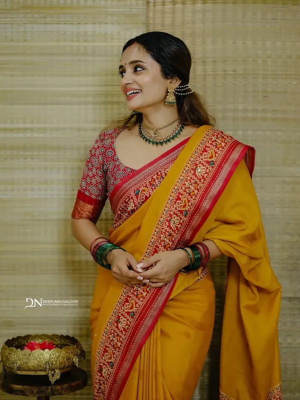 MUSTARD_YELLOW_MULCOTTON_SAREE.