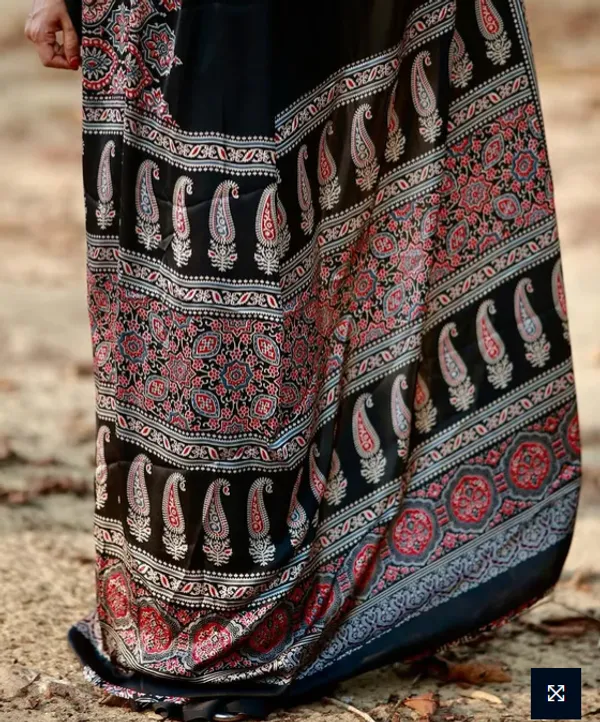Black_Ajrakh_Printed_Modal_Silk_Plain_Saree_With_Ajrakh_Blouse_For_Women