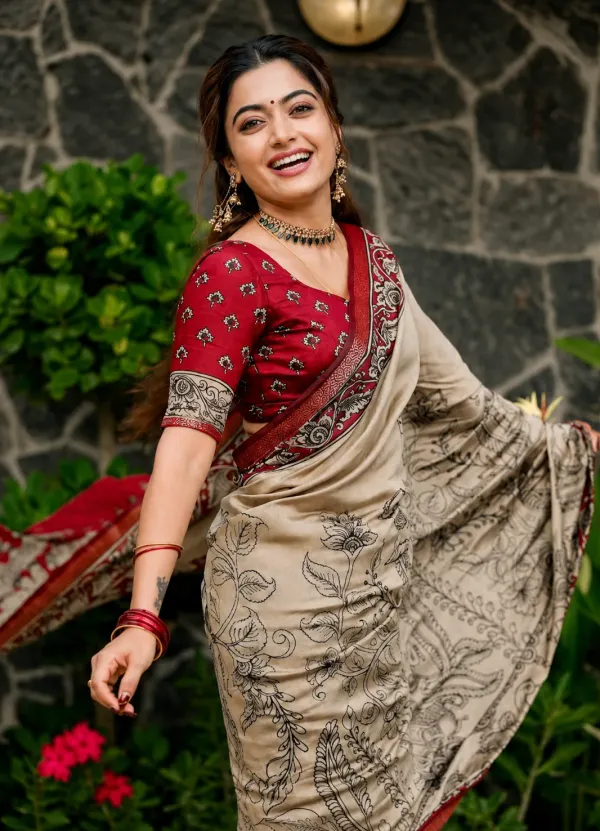 New_Red_Mgalkari_Mul_Cottone_saree_And_Deginer_Palu.