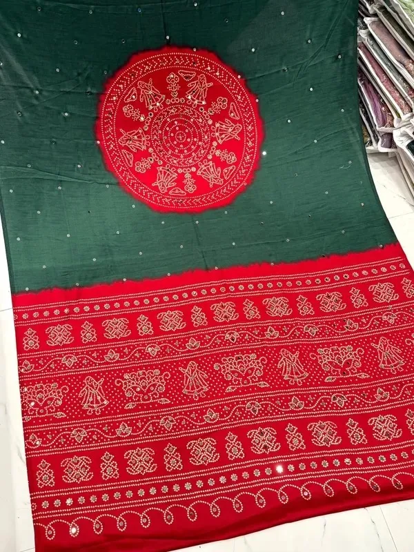Trending_Green_Mirror_Badhani_With_Designer_Pallu_With_Blouse.