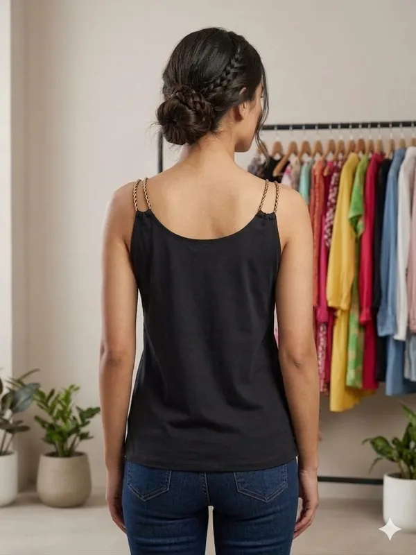 BLACK__CREPE_SHORT_TOP