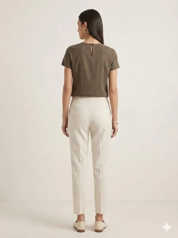 GREEN_CREPE_SHORT_TOP
