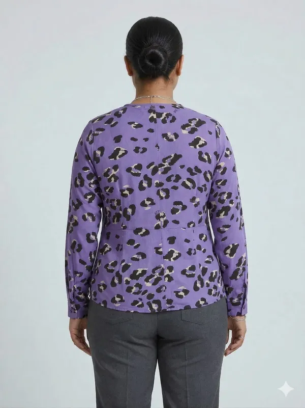 Leopard_Print_V-Neck_Button-Front_Top