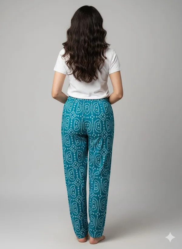Green_Cotton_Printed_Pyjama_For_Women