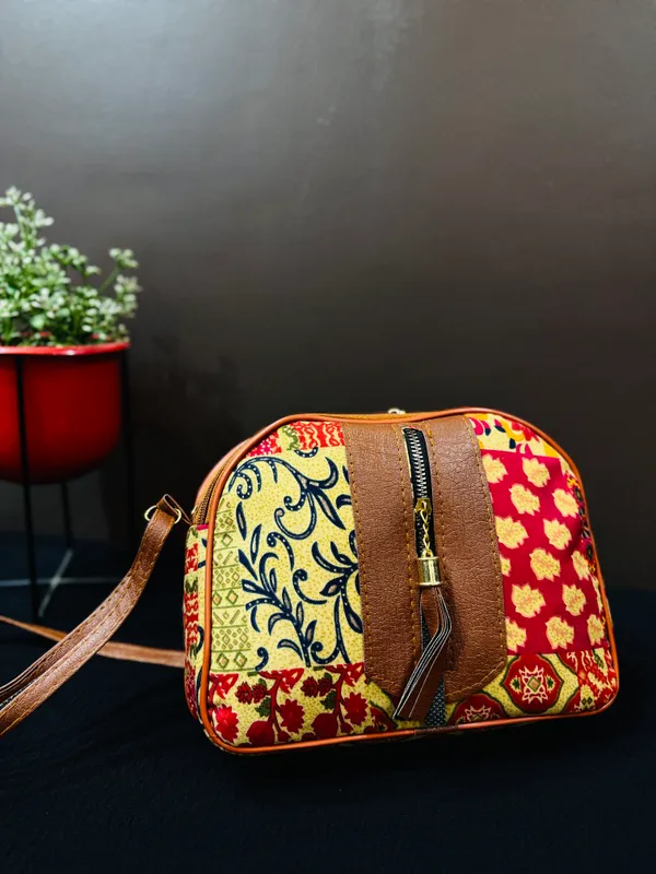 Handcrafted_Rajasthani_Fabric_Sling_Bag_-_Ethnic_Ajrakh_Print_Crossbody_Purse_with_Vegan_Leather_Accents