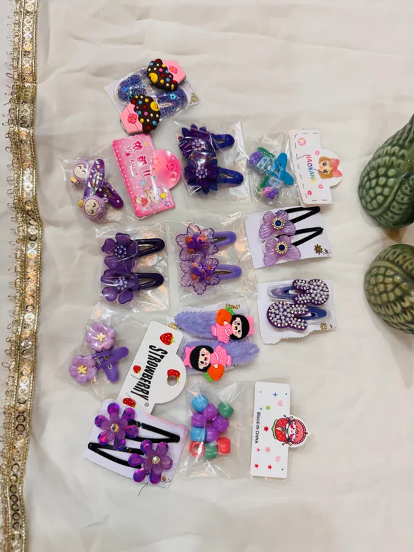 Multicolor_Baby_Hair_Clips_Set_With_Headband_|_6_Pairs_Cute_Cartoon_&_Floral_Clips_For_Girls