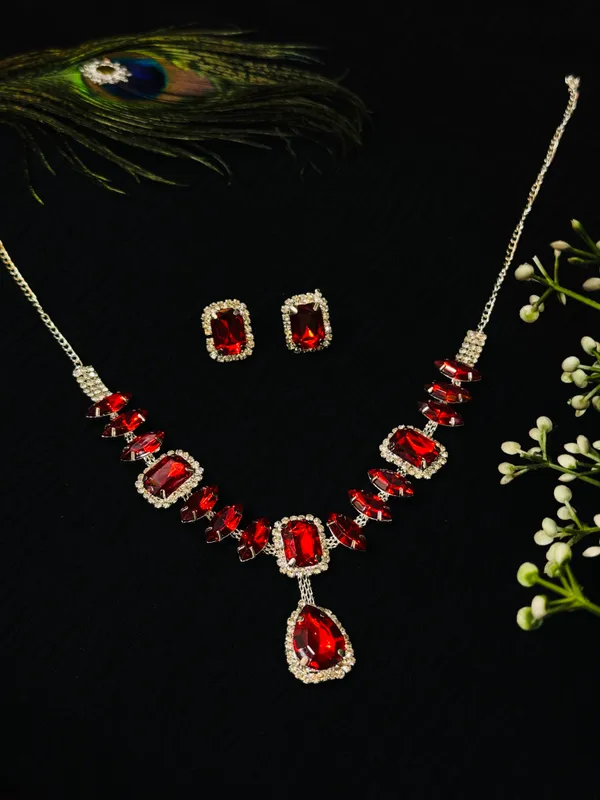 Elegant_Red_Stone_Studded_Designer_Necklace_Set_|_Party_Wear_&_Bridal_Imitation_Jewellery
