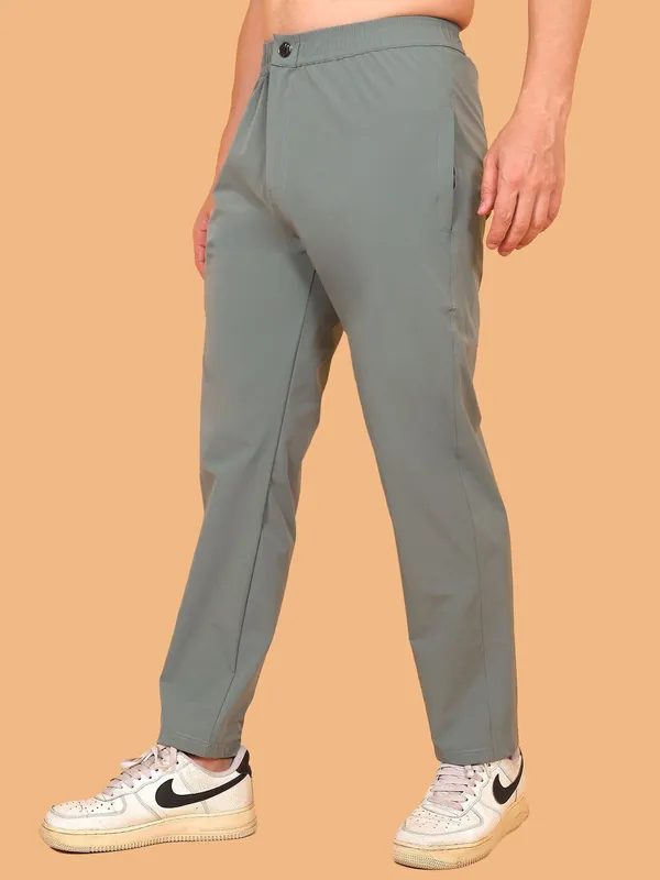 ZULX_Solid_Men_Green_Track_Pants_()