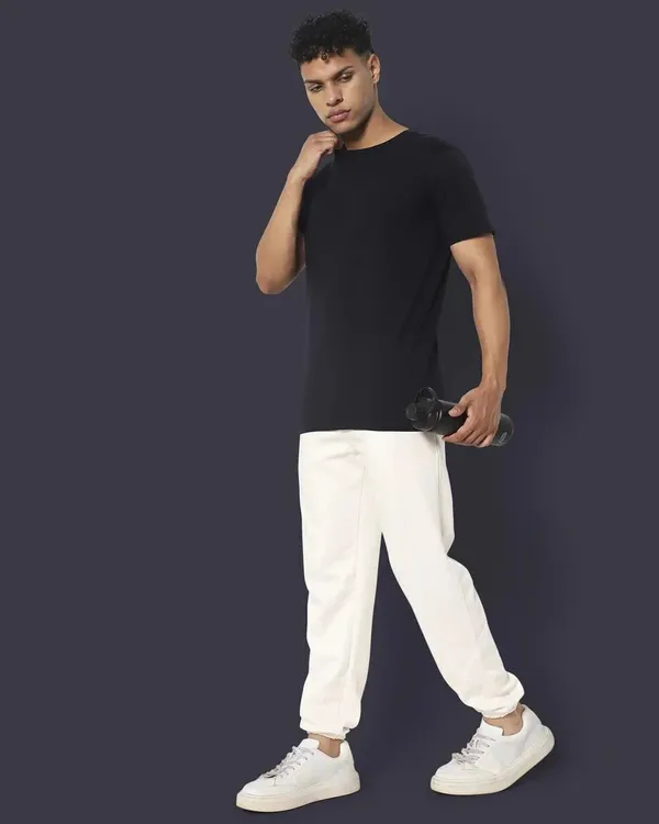ZULX_Solid_Men_Round_Neck_Black_T-Shirt_()