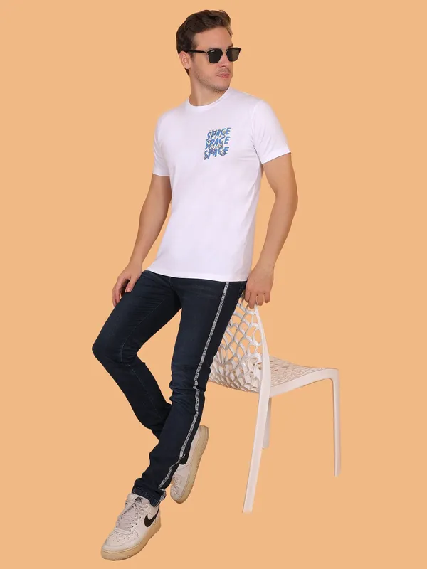 ZULX_Printed,_Typography_Men_Round_Neck_White_T-Shirt_()