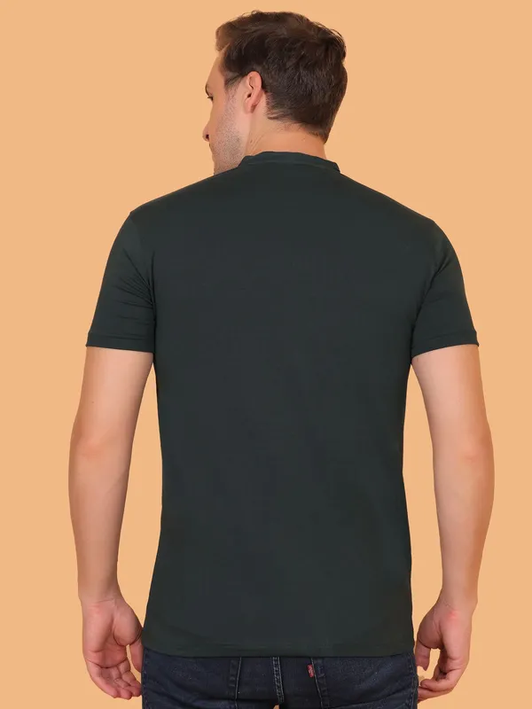 ZULX_Printed_Men_Henley_Neck_Dark_Green_T-Shirt_()