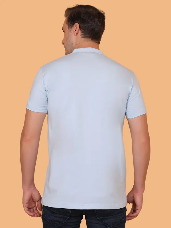 ZULX_Printed_Men_Henley_Neck_Light_Blue_T-Shirt_()