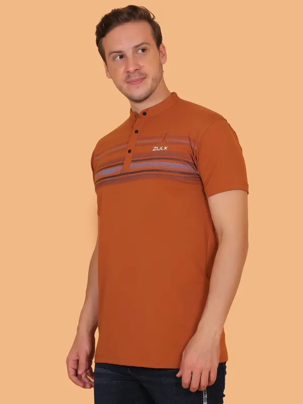 ZULX_Printed_Men_Henley_Neck_Brown_T-Shirt_()