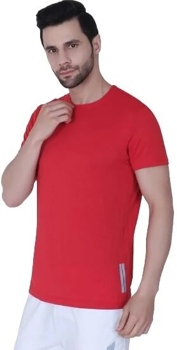 Red_Solid_Round_Neck_T-Shirt_For_Men