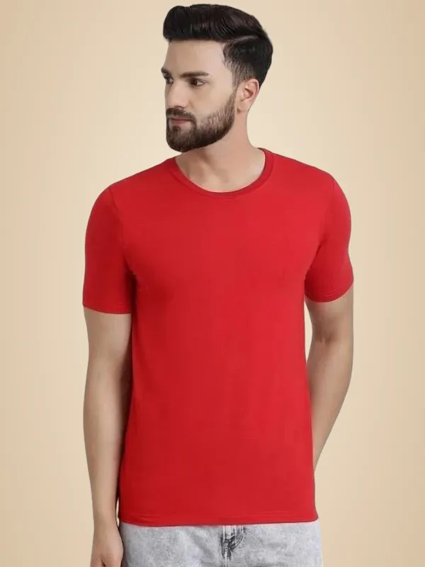 Red_Solid_Round_Neck_T-Shirt_For_Men