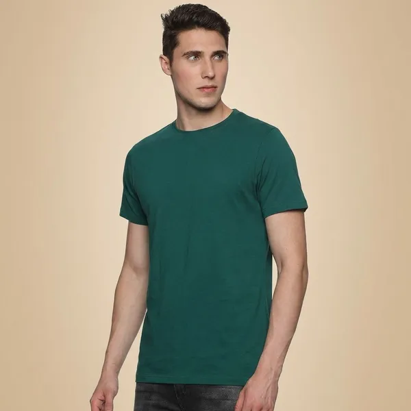 Green_Solid_Round_Neck_T-Shirt_For_Men