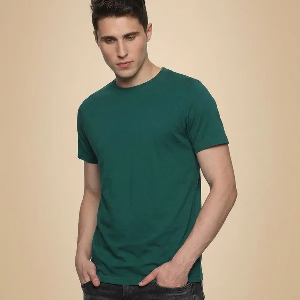 Green_Solid_Round_Neck_T-Shirt_For_Men