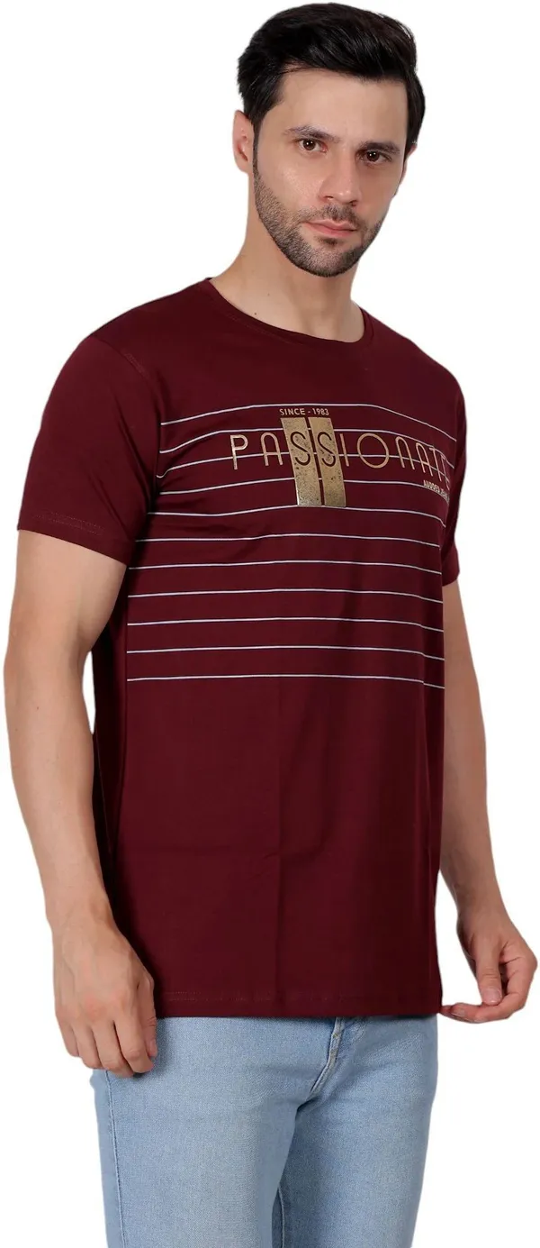 Maroon_Printed_Round_Neck_T-Shirt_For_Men