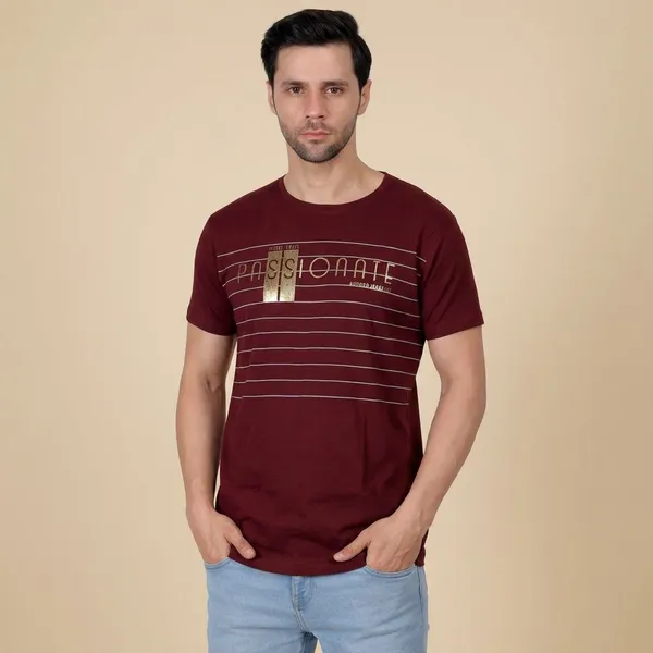 Maroon_Printed_Round_Neck_T-Shirt_For_Men