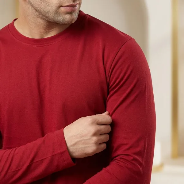 Maroon_Solid_Round_Neck_T-Shirt_For_Men