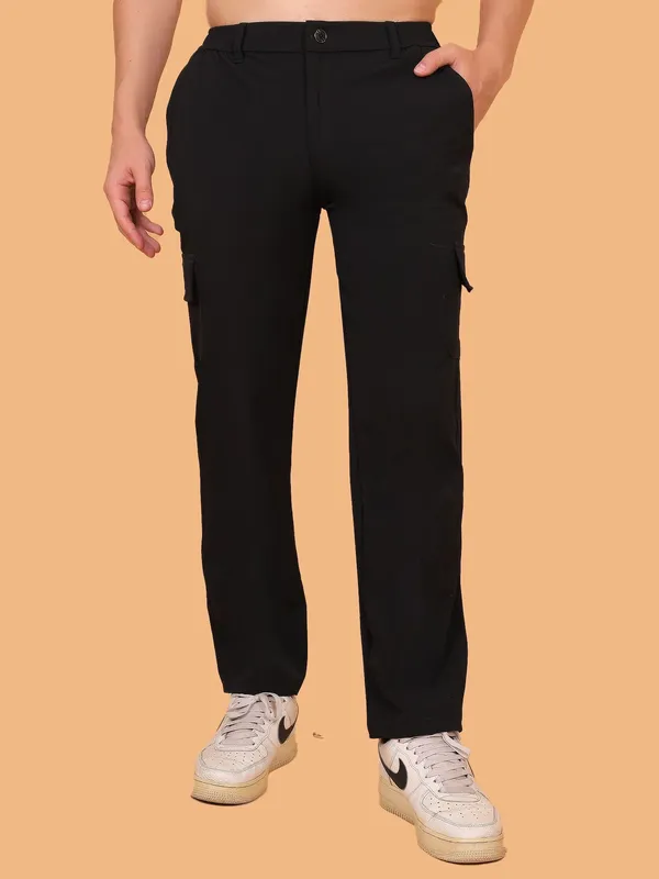 Black_Solid_Track_Pants_For_Men