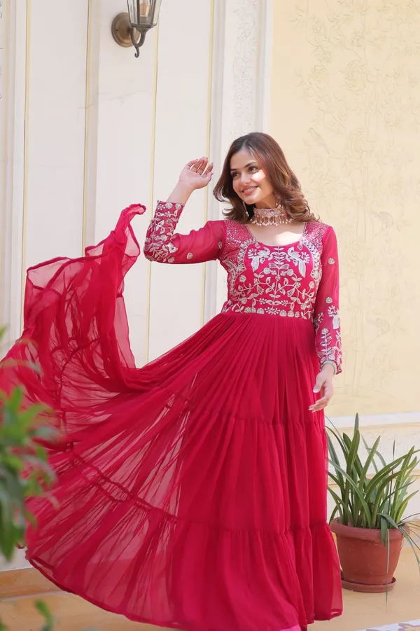 Royal_Faux_Georgette_7.5_Meter_Flair_Heavy_Sequins_Designer_Gown