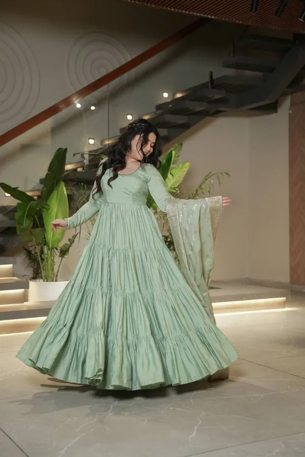 Pale_Green_Pure_Romansilk_Premium_&_Elegant_Anarkali_Kurta_&_Pant_Set_With_Dupatta_For_Women