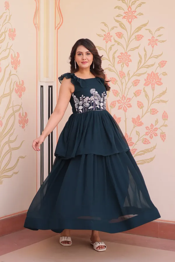 Green_Faux_Embroidered_Layered_Sleeveless_Gown